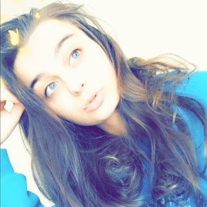 Meet your Posher, Jade